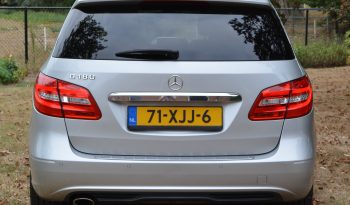 Mercedes Benz B 180 Ambition | Bi-Xenon | Navi | Airco | Cruise | PDC | Trekhaak | 18” LM. full